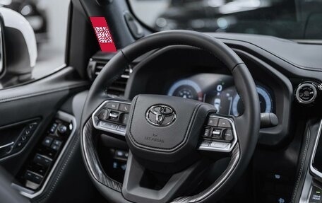 Toyota Land Cruiser, 2026 год, 13 990 000 рублей, 13 фотография