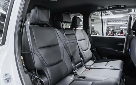 Toyota Land Cruiser, 2026 год, 13 990 000 рублей, 23 фотография