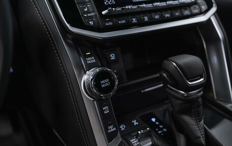 Toyota Land Cruiser, 2026 год, 13 990 000 рублей, 17 фотография