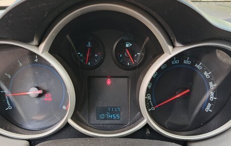 Chevrolet Cruze II, 2011 год, 380 000 рублей, 13 фотография