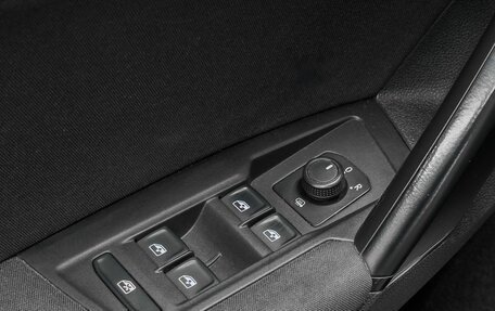 Volkswagen Tiguan II, 2018 год, 1 849 900 рублей, 11 фотография