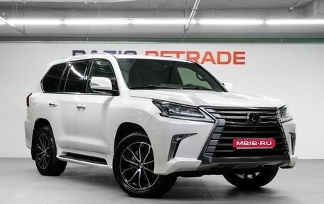 Lexus LX III, 2018 год, 6 195 000 рублей, 3 фотография