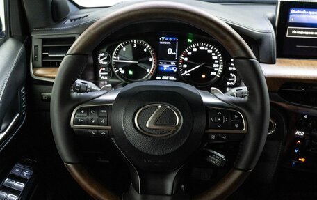 Lexus LX III, 2018 год, 6 195 000 рублей, 24 фотография