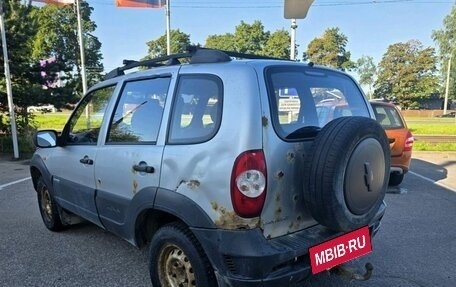 Chevrolet Niva I рестайлинг, 2010 год, 249 000 рублей, 3 фотография