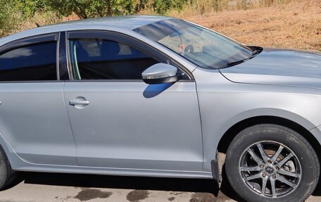 Volkswagen Jetta VI, 2013 год, 956 999 рублей, 2 фотография
