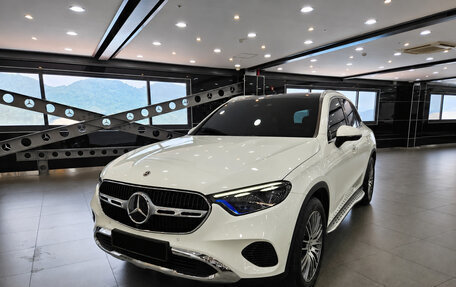 Mercedes-Benz GLC, 2024 год, 6 562 000 рублей, 2 фотография