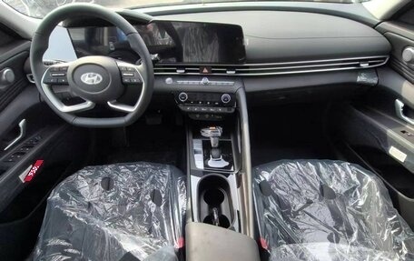 Hyundai Elantra, 2023 год, 1 710 000 рублей, 5 фотография
