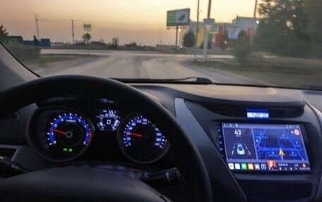 Hyundai Avante, 2011 год, 870 000 рублей, 9 фотография