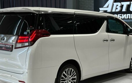 Toyota Alphard III, 2017 год, 3 400 000 рублей, 6 фотография