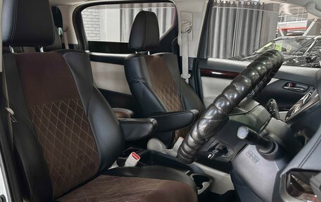 Toyota Alphard III, 2017 год, 3 400 000 рублей, 16 фотография