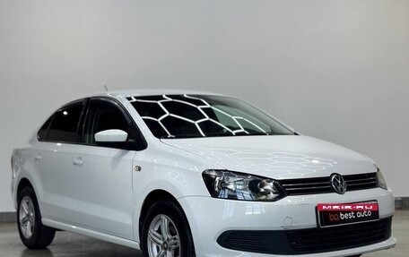 Volkswagen Polo VI (EU Market), 2015 год, 895 000 рублей, 3 фотография