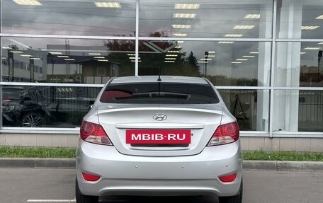 Hyundai Solaris II рестайлинг, 2012 год, 710 000 рублей, 5 фотография
