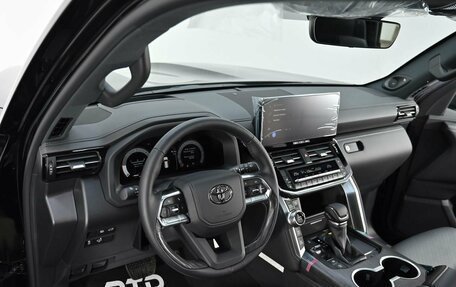 Toyota Land Cruiser, 2026 год, 14 490 000 рублей, 10 фотография