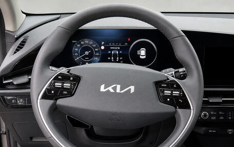 KIA Niro, 2023 год, 2 500 000 рублей, 7 фотография