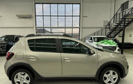 Renault Sandero II рестайлинг, 2015 год, 999 000 рублей, 8 фотография