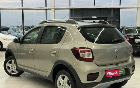 Renault Sandero II рестайлинг, 2015 год, 999 000 рублей, 4 фотография