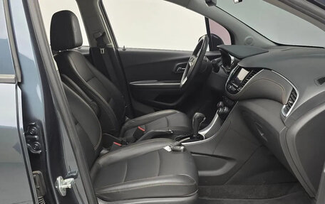 Chevrolet Trax, 2021 год, 1 270 000 рублей, 16 фотография