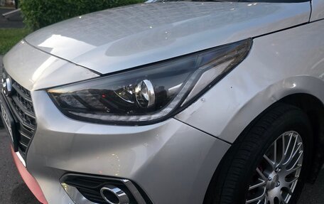 Hyundai Solaris II рестайлинг, 2017 год, 720 000 рублей, 1 фотография