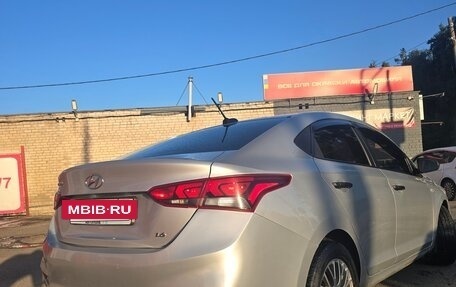 Hyundai Solaris II рестайлинг, 2017 год, 720 000 рублей, 17 фотография