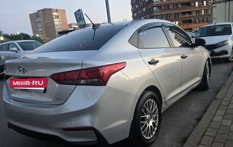 Hyundai Solaris II рестайлинг, 2017 год, 720 000 рублей, 6 фотография
