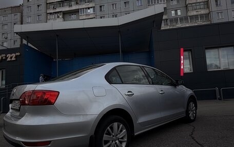 Volkswagen Jetta VI, 2013 год, 1 250 000 рублей, 5 фотография