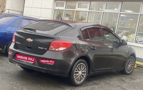 Chevrolet Cruze II, 2012 год, 530 000 рублей, 2 фотография