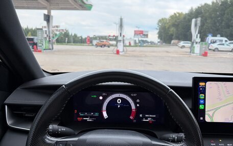 Toyota Camry, 2024 год, 3 800 000 рублей, 8 фотография
