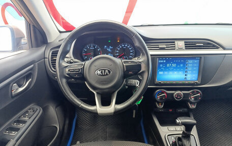KIA Rio IV, 2021 год, 1 570 000 рублей, 10 фотография