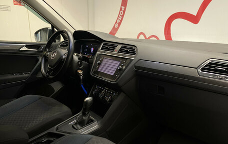Volkswagen Tiguan II, 2019 год, 2 099 000 рублей, 7 фотография