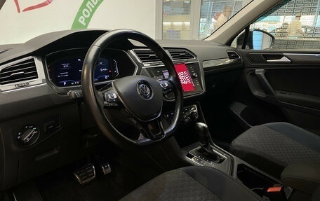 Volkswagen Tiguan II, 2019 год, 2 099 000 рублей, 13 фотография