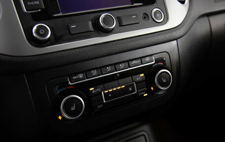 Volkswagen Tiguan I, 2013 год, 1 099 000 рублей, 15 фотография