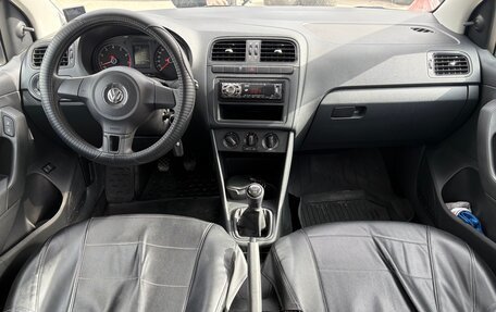 Volkswagen Polo VI (EU Market), 2015 год, 946 000 рублей, 23 фотография