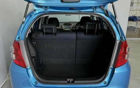 Honda Fit III, 2010 год, 795 000 рублей, 10 фотография