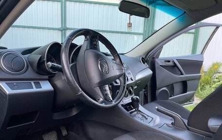 Mazda 3, 2013 год, 850 000 рублей, 13 фотография