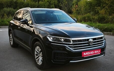 Volkswagen Touareg III, 2020 год, 4 570 000 рублей, 2 фотография