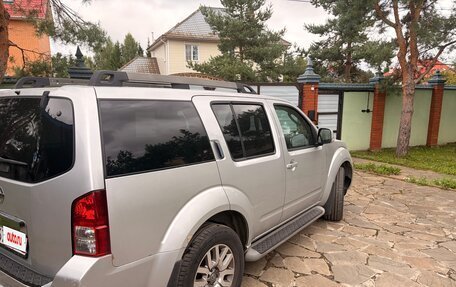 Nissan Pathfinder, 2010 год, 1 100 000 рублей, 5 фотография