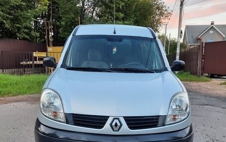 Renault Kangoo II рестайлинг, 2007 год, 235 000 рублей, 2 фотография