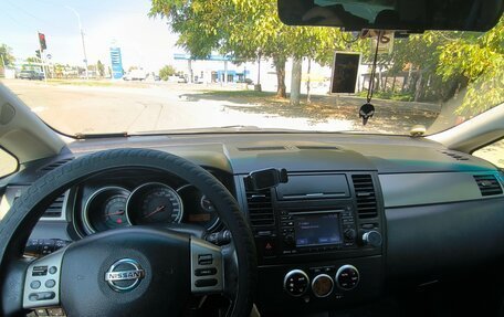 Nissan Tiida, 2011 год, 800 000 рублей, 10 фотография