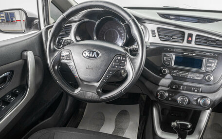 KIA cee'd III, 2015 год, 949 000 рублей, 18 фотография