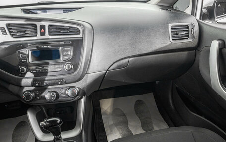 KIA cee'd III, 2015 год, 949 000 рублей, 22 фотография