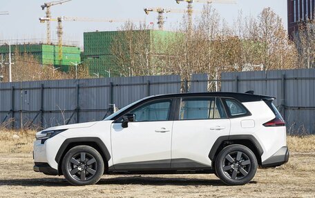 Toyota RAV4, 2026 год, 4 275 000 рублей, 7 фотография