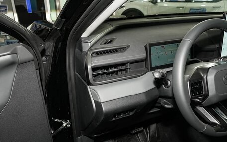 Toyota RAV4, 2026 год, 4 275 000 рублей, 14 фотография