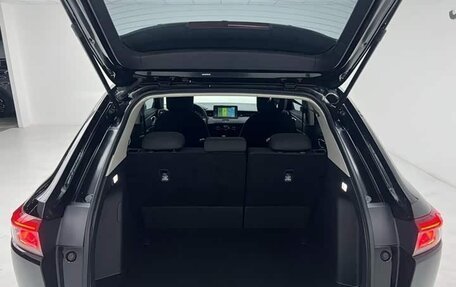 Honda Vezel, 2023 год, 1 770 000 рублей, 14 фотография