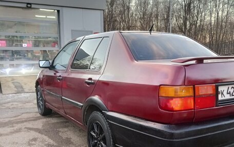 Volkswagen Vento, 1993 год, 165 000 рублей, 9 фотография