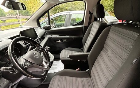 Opel Combo E, 2020 год, 1 600 000 рублей, 7 фотография