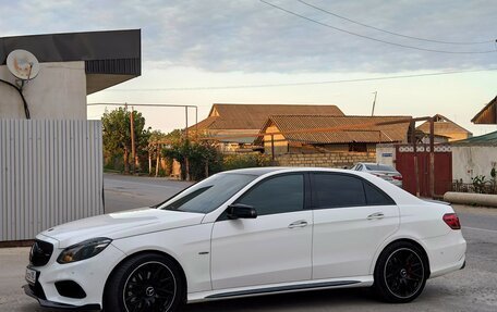 Mercedes-Benz E-Класс, 2015 год, 2 500 000 рублей, 5 фотография