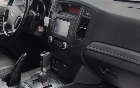 Mitsubishi Pajero IV, 2008 год, 1 600 000 рублей, 2 фотография