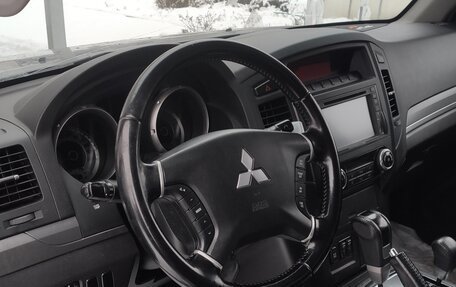 Mitsubishi Pajero IV, 2008 год, 1 600 000 рублей, 6 фотография