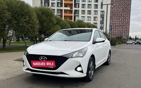 Hyundai Solaris II рестайлинг, 2021 год, 1 600 000 рублей, 4 фотография