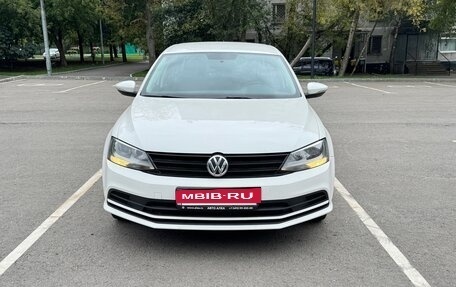 Volkswagen Jetta VI, 2015 год, 1 150 000 рублей, 2 фотография